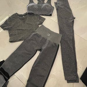 Seamless bombshell sportswear leggings 4 pieces